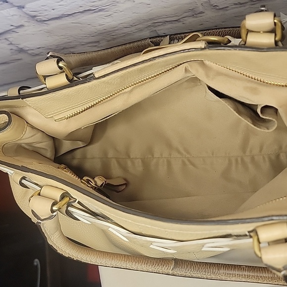 Coach bag Leather Beige Over the shoulder Medium zipper closure - Picture 3 of 9